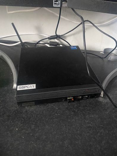 Lenovo ThinkCentre M70q Gen 3 Tiny PC  i7 12700T  16GB  512GB SSD