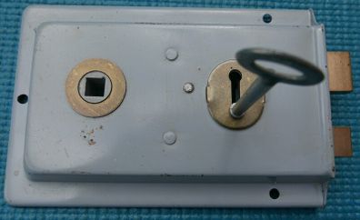 Double Handed Flanged Rim Door Lock 6" x 4"