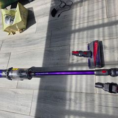 Dyson v10
