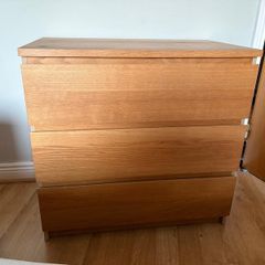 Malm 3 drawers chest in Oak veneer