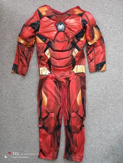 Boy's Halloween costume. Age 5/6