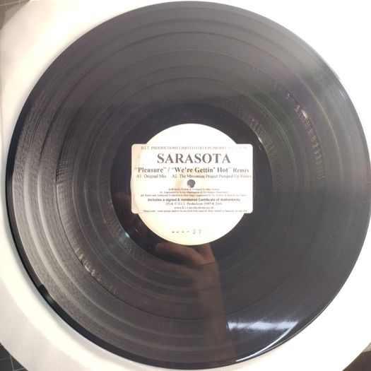 Sarasota - We're Getting Hot (The Maximum Project Pumped Up Mix) - UK Piano House Club Classic! ONLY 50 Copies in EXISTENCE!