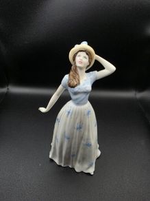 Royal Doulton Catherine HN4304 Bone China Figurine