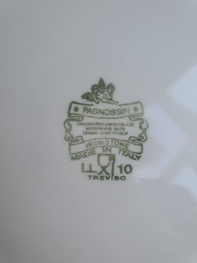 2  Extra Large White PAGNOSSIN  President Dinner Plates Treviso