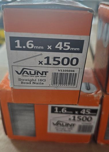 6 boxes of 9,000 total 16 gauge Straight 1.6mm x 45mm Brad Nails
