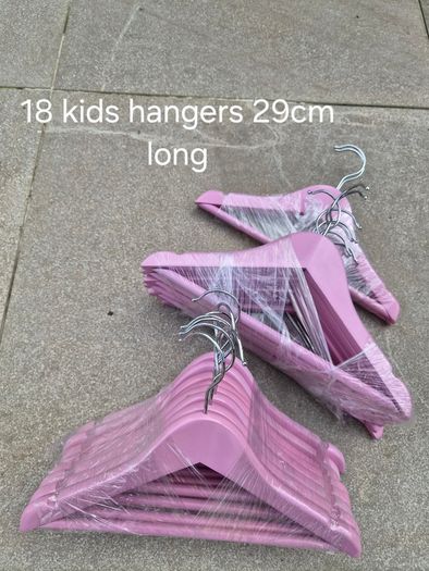 Set of 18 Pink Kids' Wooden Hangers 29cm