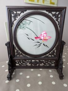 Chinese silk embroidery picture