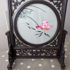 Chinese silk embroidery picture