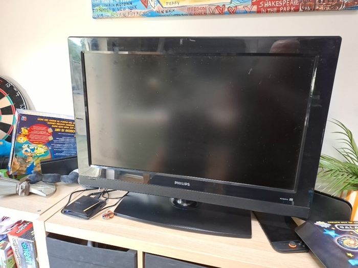 tv 32 inch philips