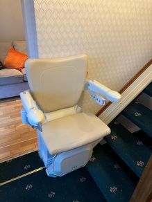 Handicare 1100 Straight Stairlift 2021