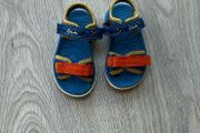 Clarks Sandles UK 5 / 21 - used once