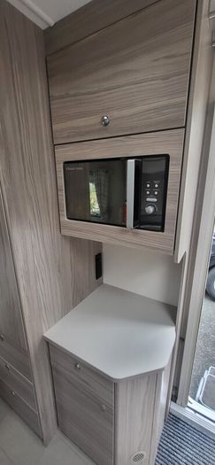 Elddis xplore 554 Touring Caravan