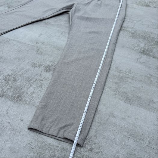 Grey eleventy wool trousers