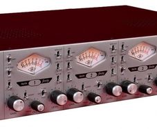 Universal Audio 4-710d preamp