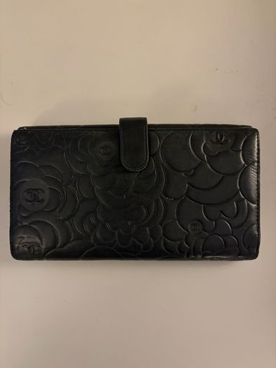 chanel wallet