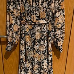Forever New Neve Floral Dress