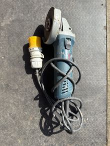 Bosh Angle grinder 110v