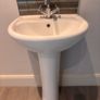 Bathroom sink, tap & pedestal Image 2