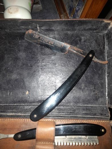 Rare 3 Antique Barber Cut Throat Razors in Case with 3 Razors, Postage Available on all my Items or Collection