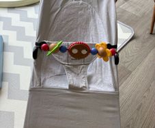 BabyBjorn bouncer with toy