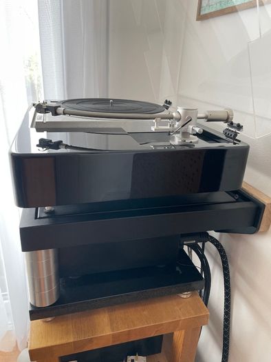 Tehnics SP-10 MK II turntable