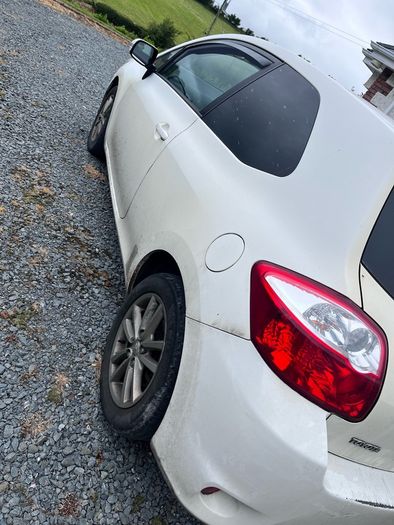 Toyota Auris Van
