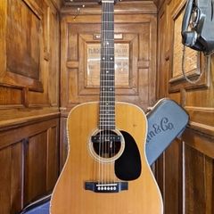 Martin D-28 2003