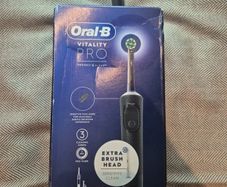 Electric Toothbrush OralB Vitality Pro (New)
