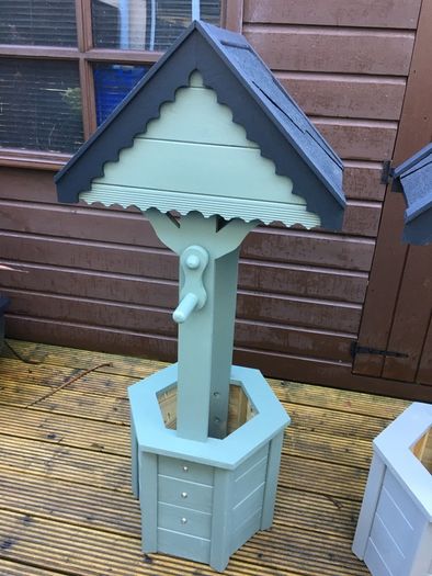 Wishing Well planters