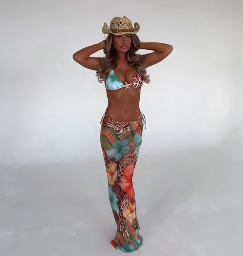 bikini matching sarong beach wear hut