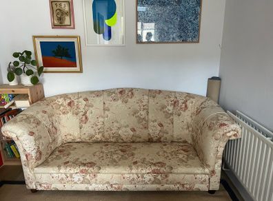 Free vintage sofa