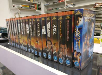James Bond 19 Movie VHS Collection