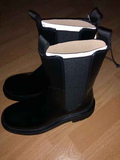 Ladies Boots UK 7.5