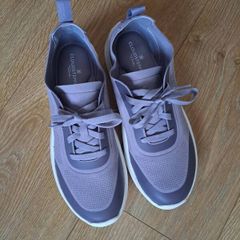 Clarks trainers