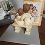 Boy and girl figurines Image 4