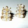 Vintage 18K Yellow Gold Diamond Cluster Earrings Image 5