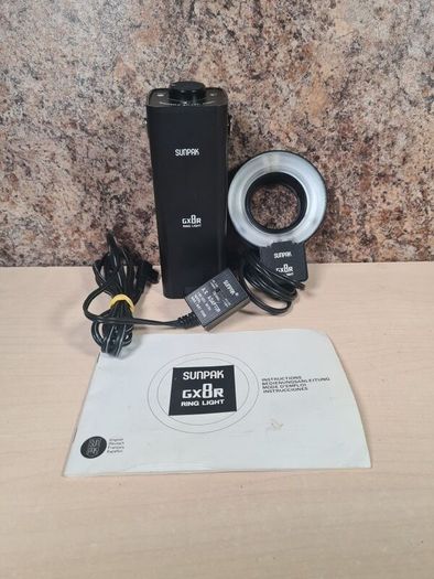Vintage SunPAK GX8R RING LIGHT for camera photography