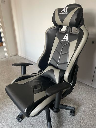gaming chair