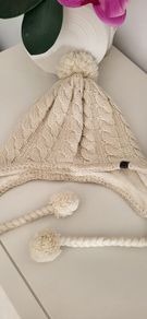 The North Face cable knit fur lined bobble hat with tassels Rrp 60 ( New)
