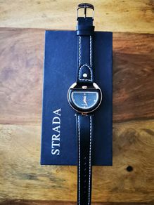 STRADA Genoa wrist watch