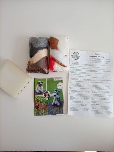 Needle Felting kit "dogs"