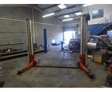 car lift