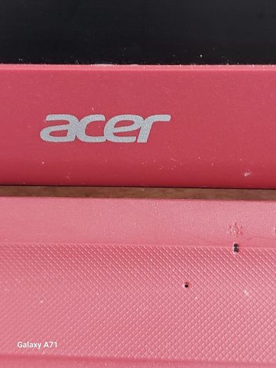 ACER ASPIRE ES1-533 series, Model N16C!, Red, 1.8 Terrabyte HDD, 8GB Ram, Intel Pentium CPU, N4200, 1.1GHz, Microsoft Edge, Chrome