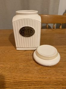 Kitchen Container for Pasta