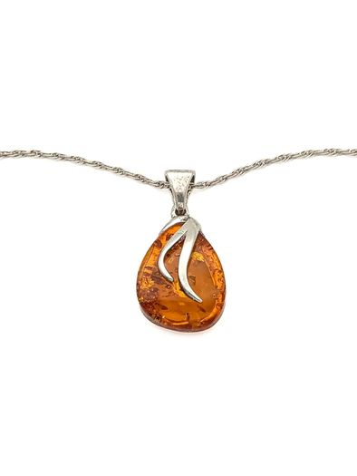 Vintage 925 Sterling Silver & Natural Baltic Amber Necklace