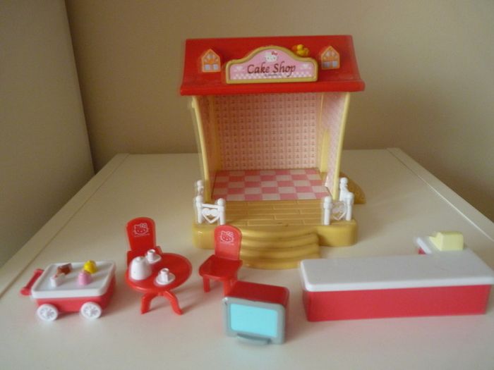 Cake shop hello kitty