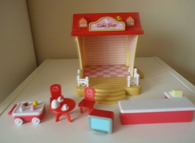 Cake shop hello kitty