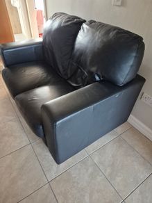 Free - 2 Seater Couch