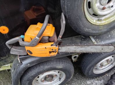 chainsaws 2x