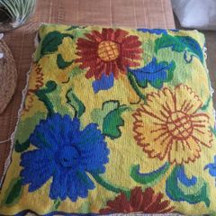 Needle point Cushion Cover
